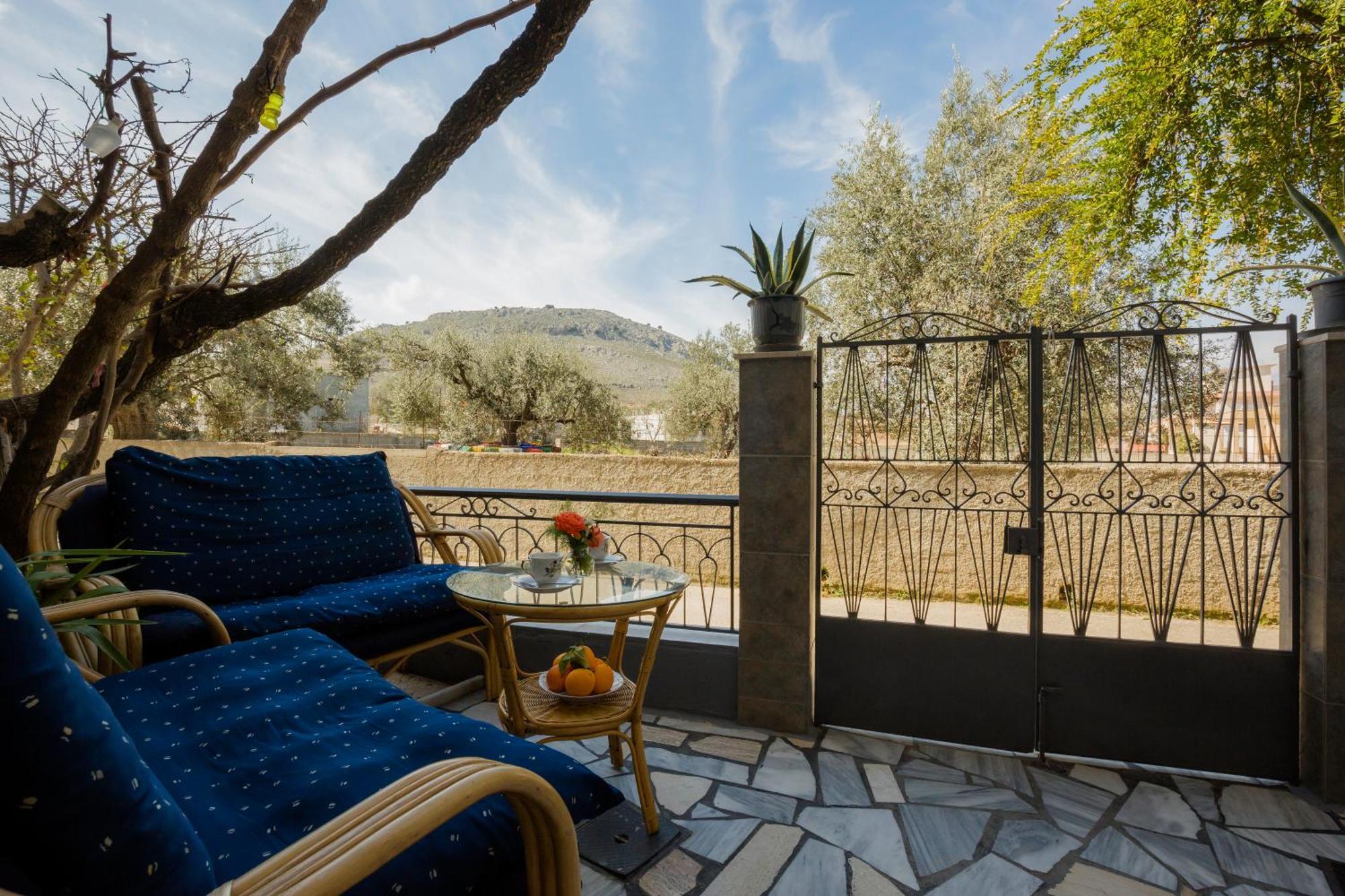Cozy Archangelos Apartments With Private Parking Zewnętrze zdjęcie