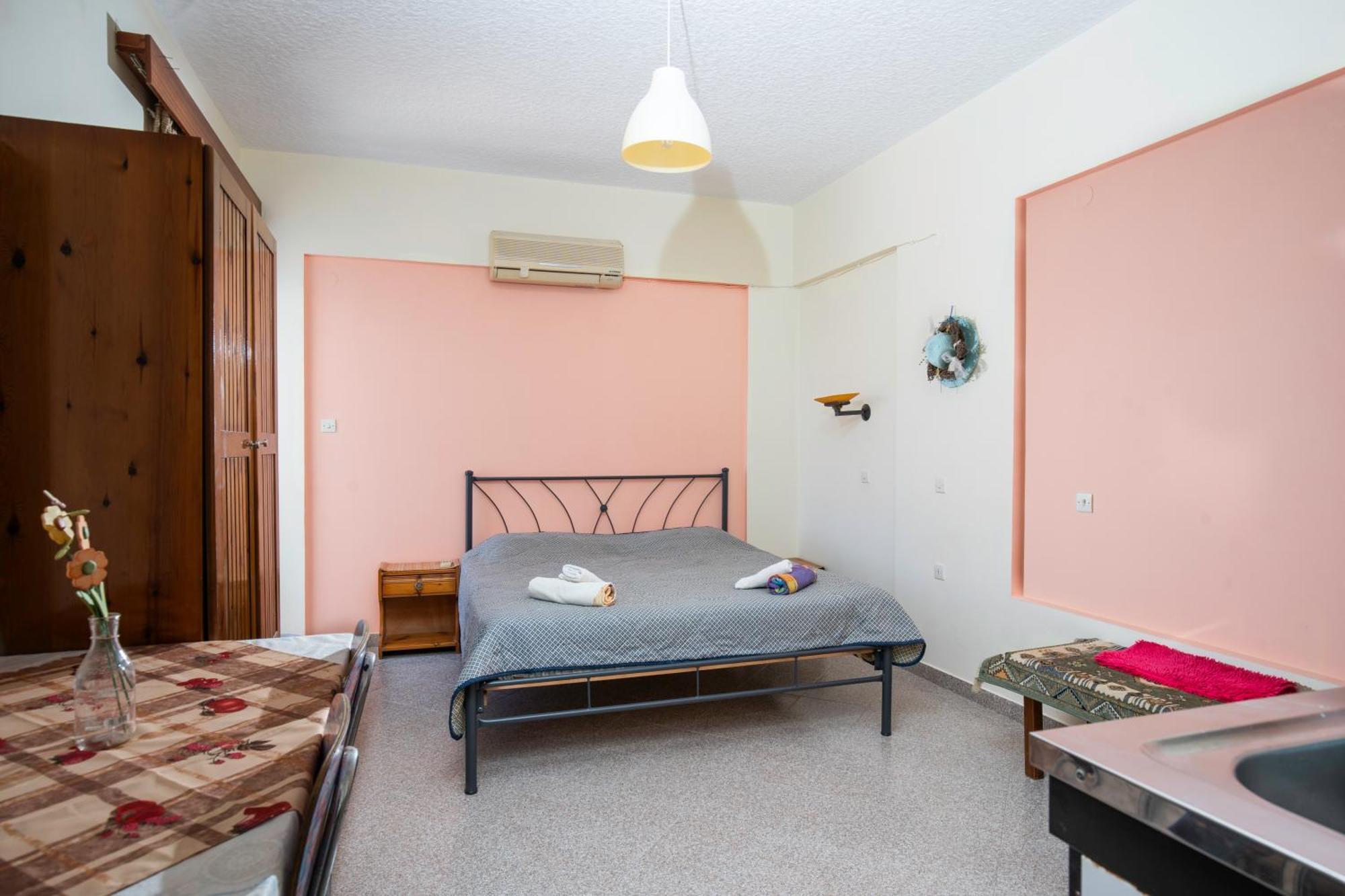 Cozy Archangelos Apartments With Private Parking Zewnętrze zdjęcie